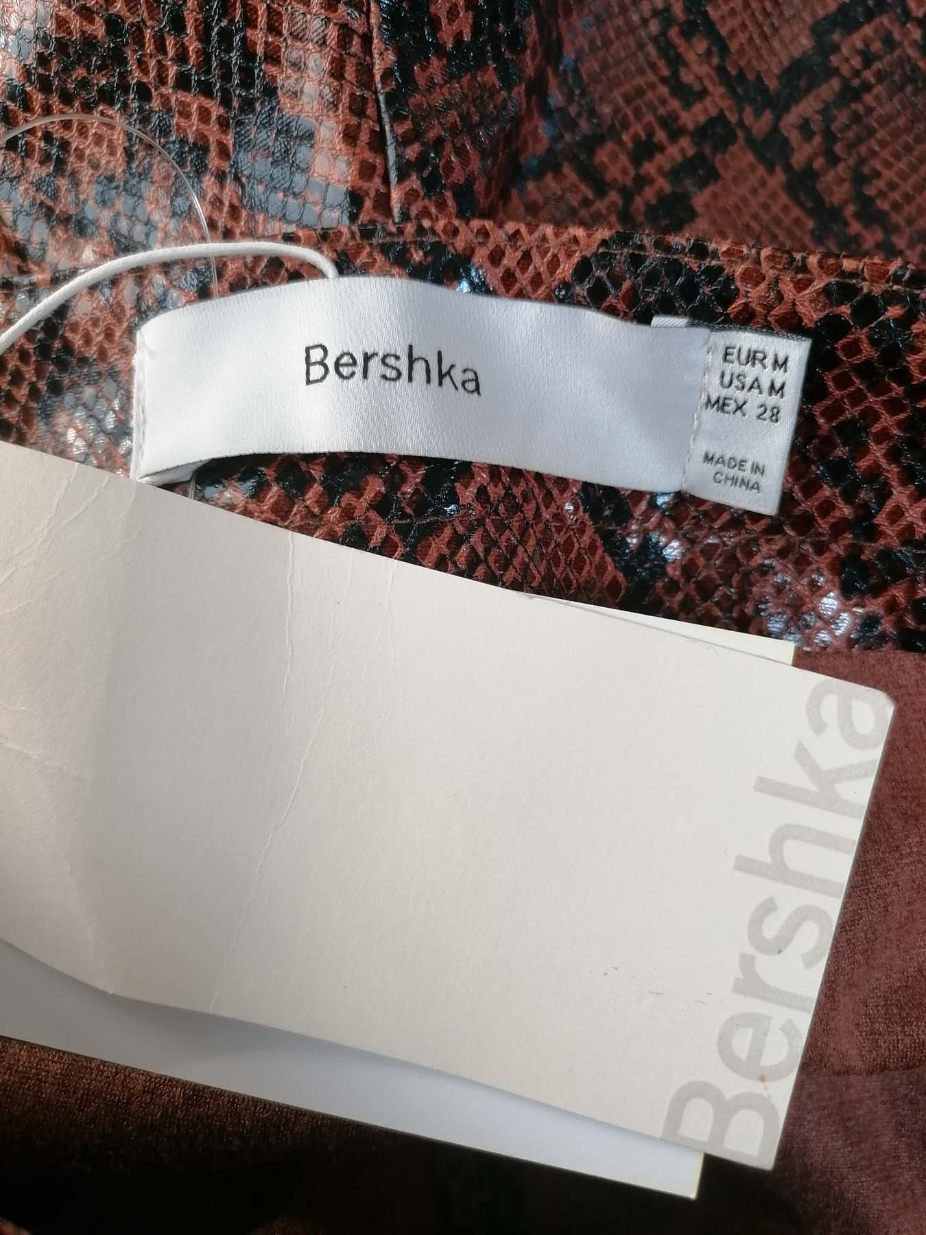 Pantaloni Bershka Femei - M