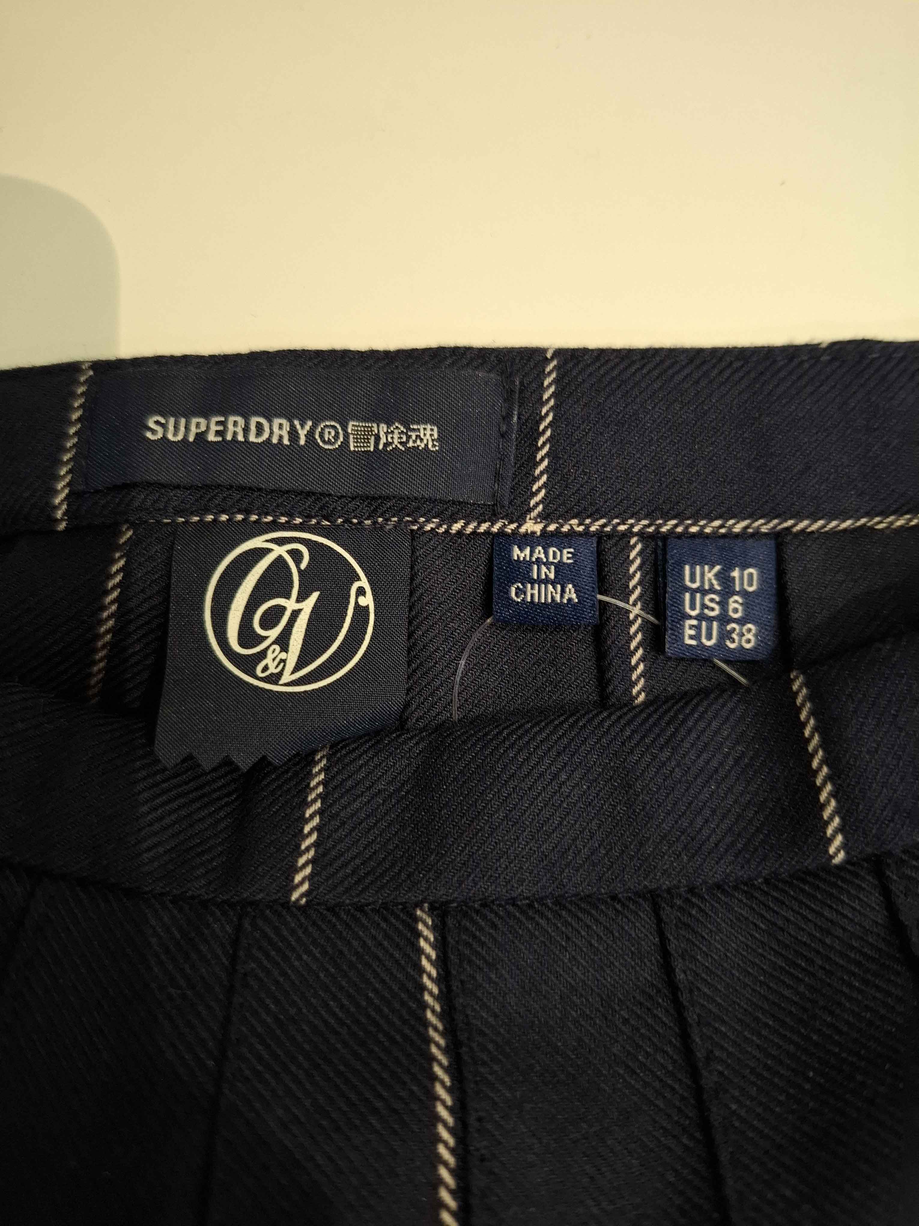 Fusta Superdry Femei - M