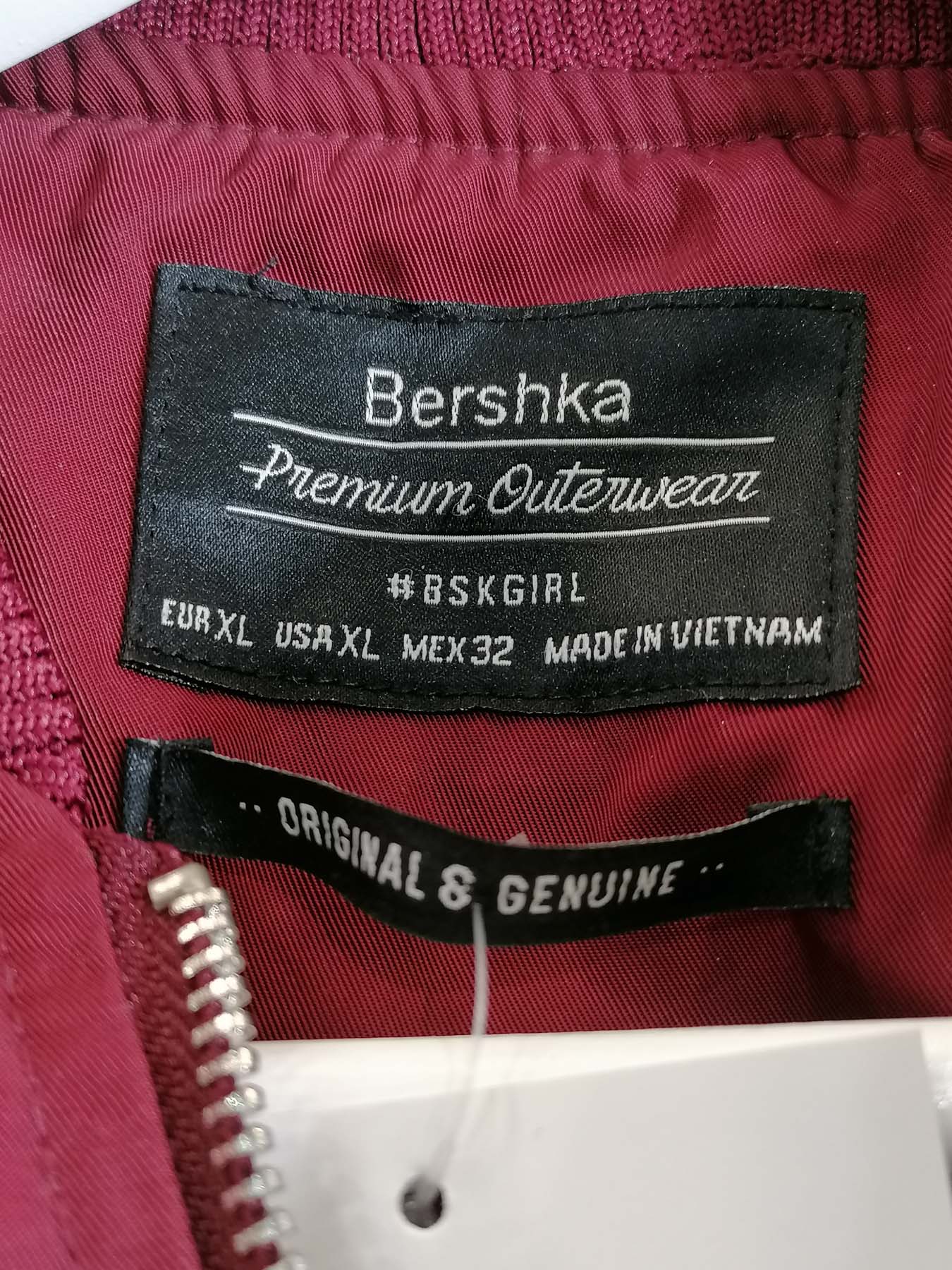 Geaca Bershka Femei - XL