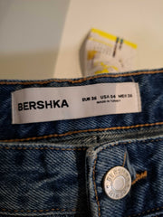 Blugi Bershka Femei - S