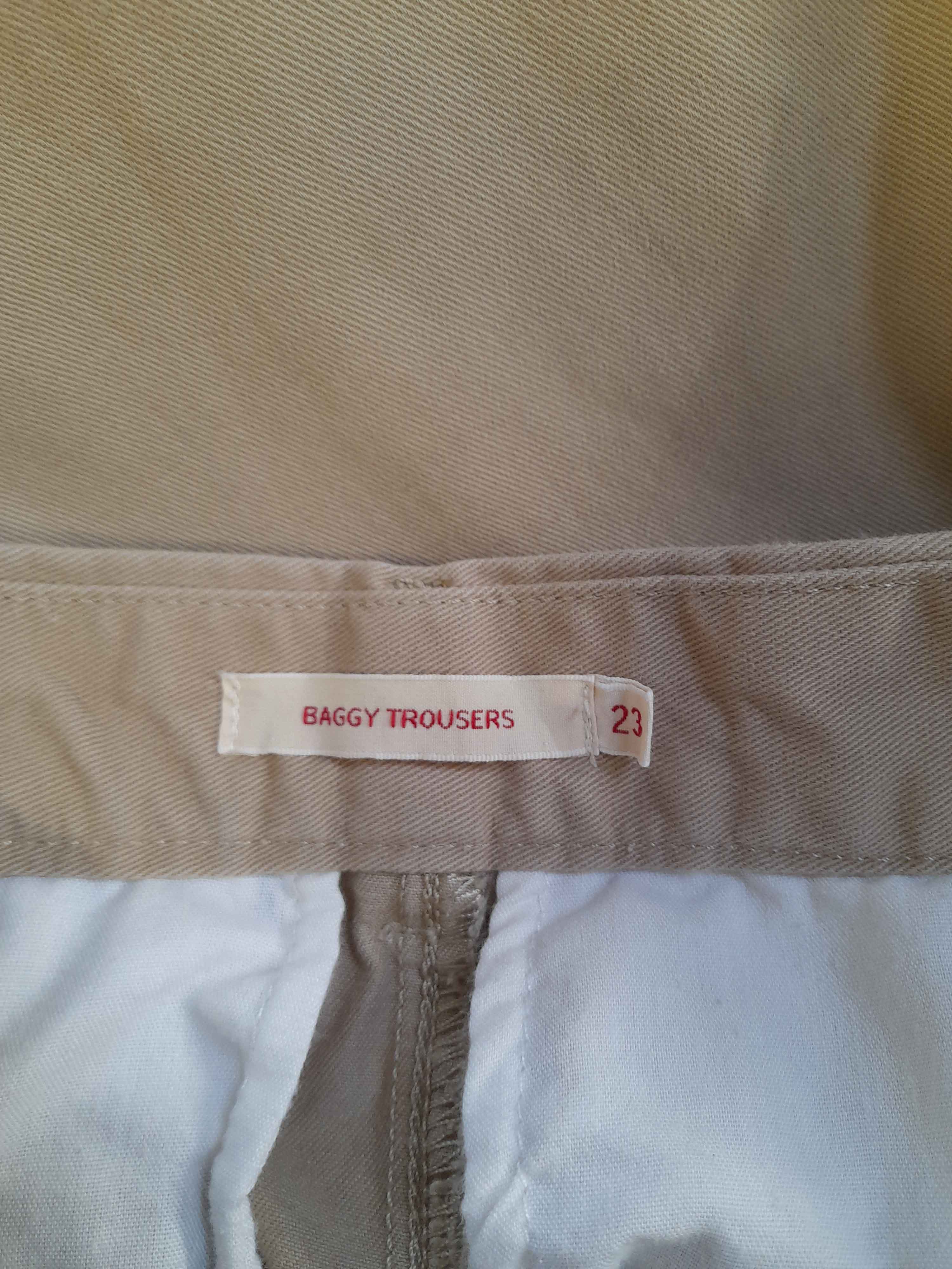 Pantaloni Levi's Femei - XS