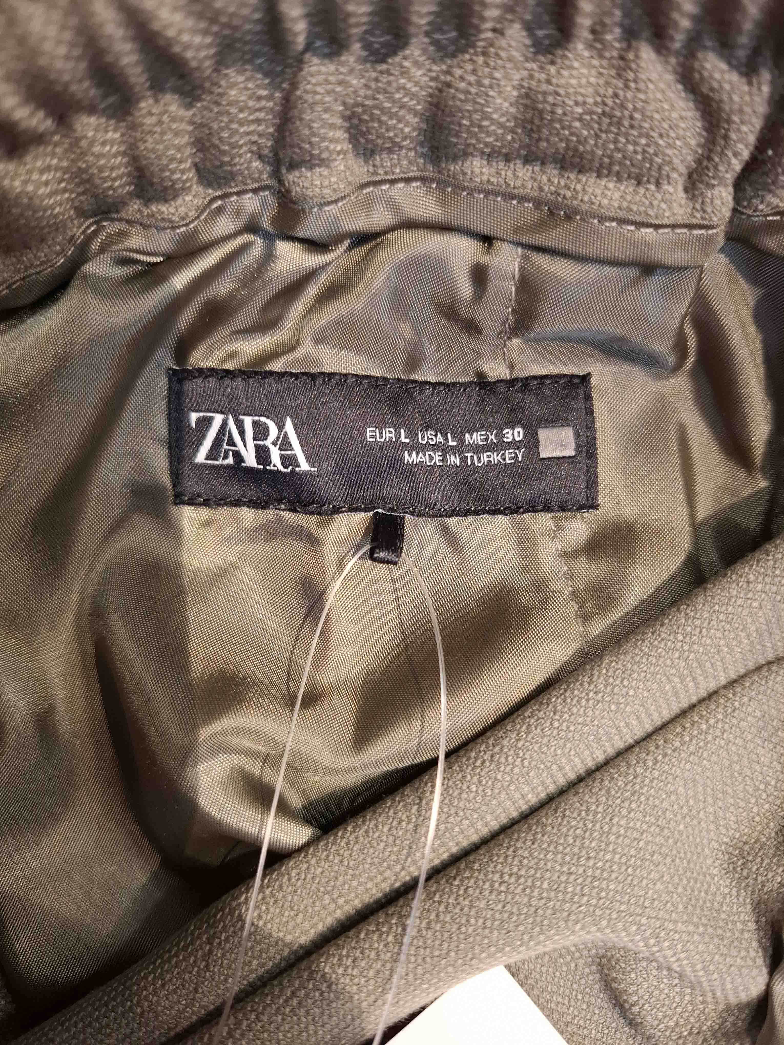 Pantaloni Zara Femei - L