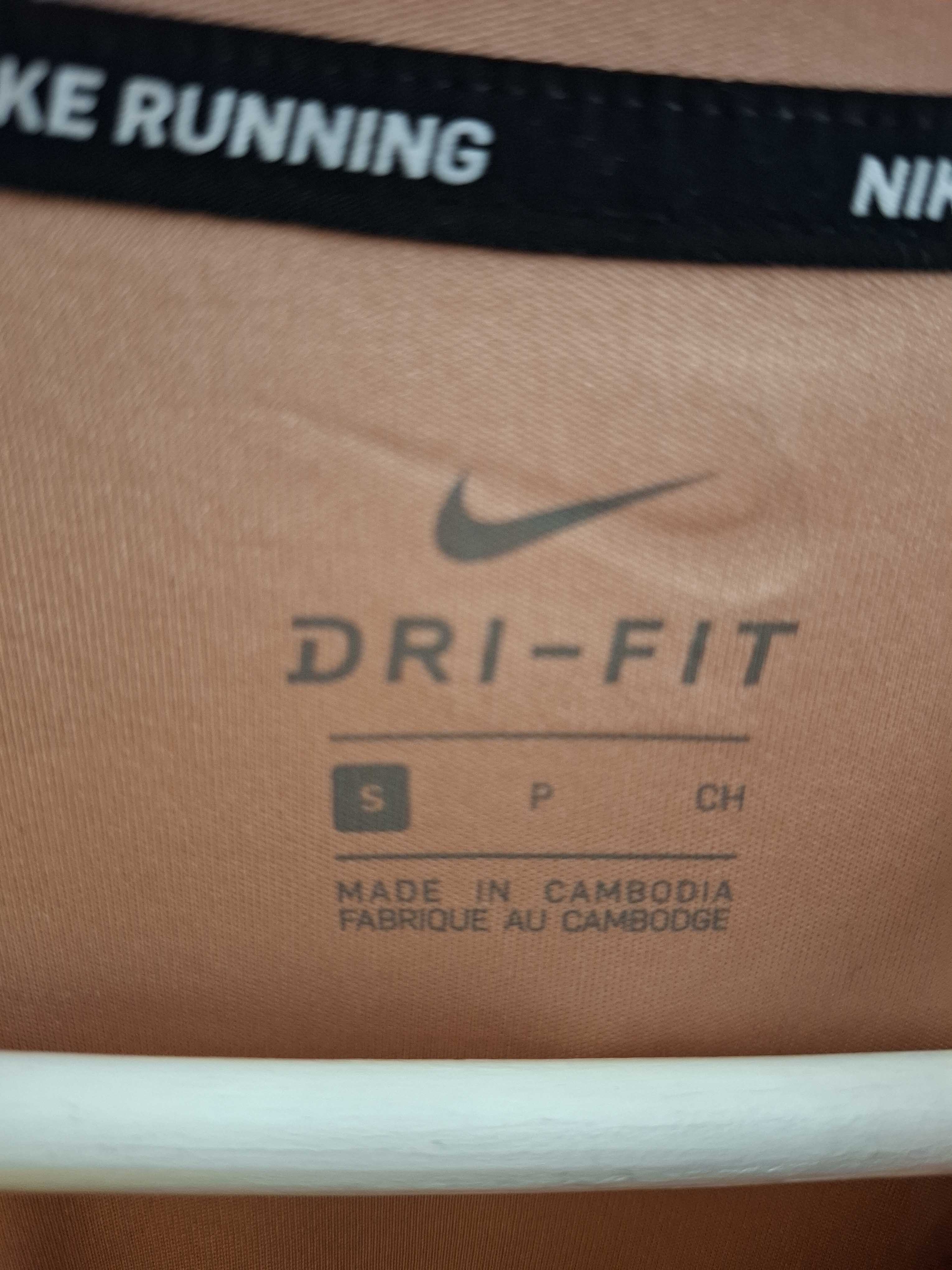 Tricou Nike Femei - S