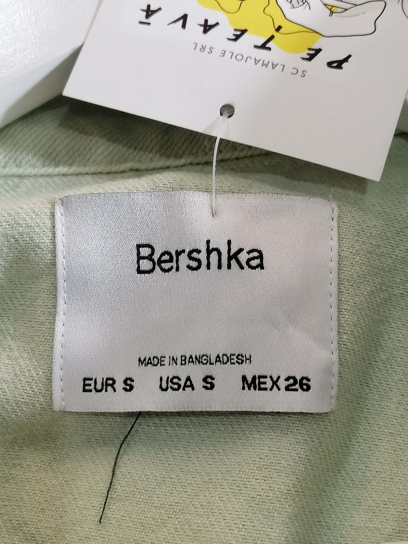 Geaca Bershka Femei - S