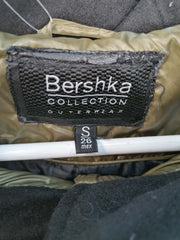 Geaca Bershka Femei - S