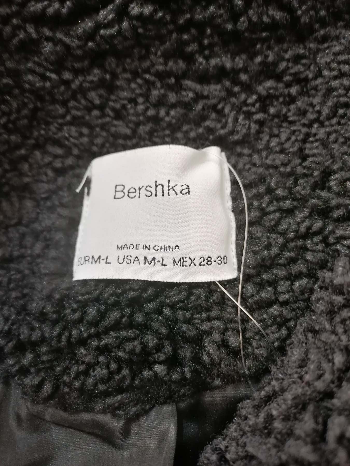 Geaca Bershka Femei - M