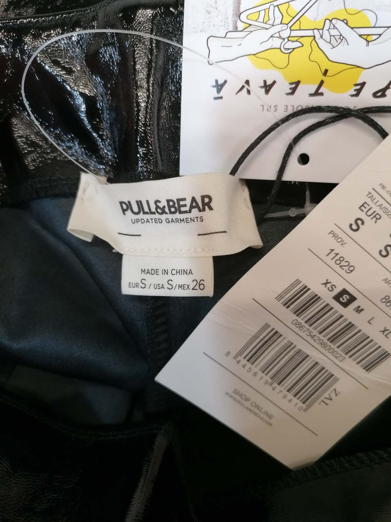 Pantaloni Pull&Bear Femei - S