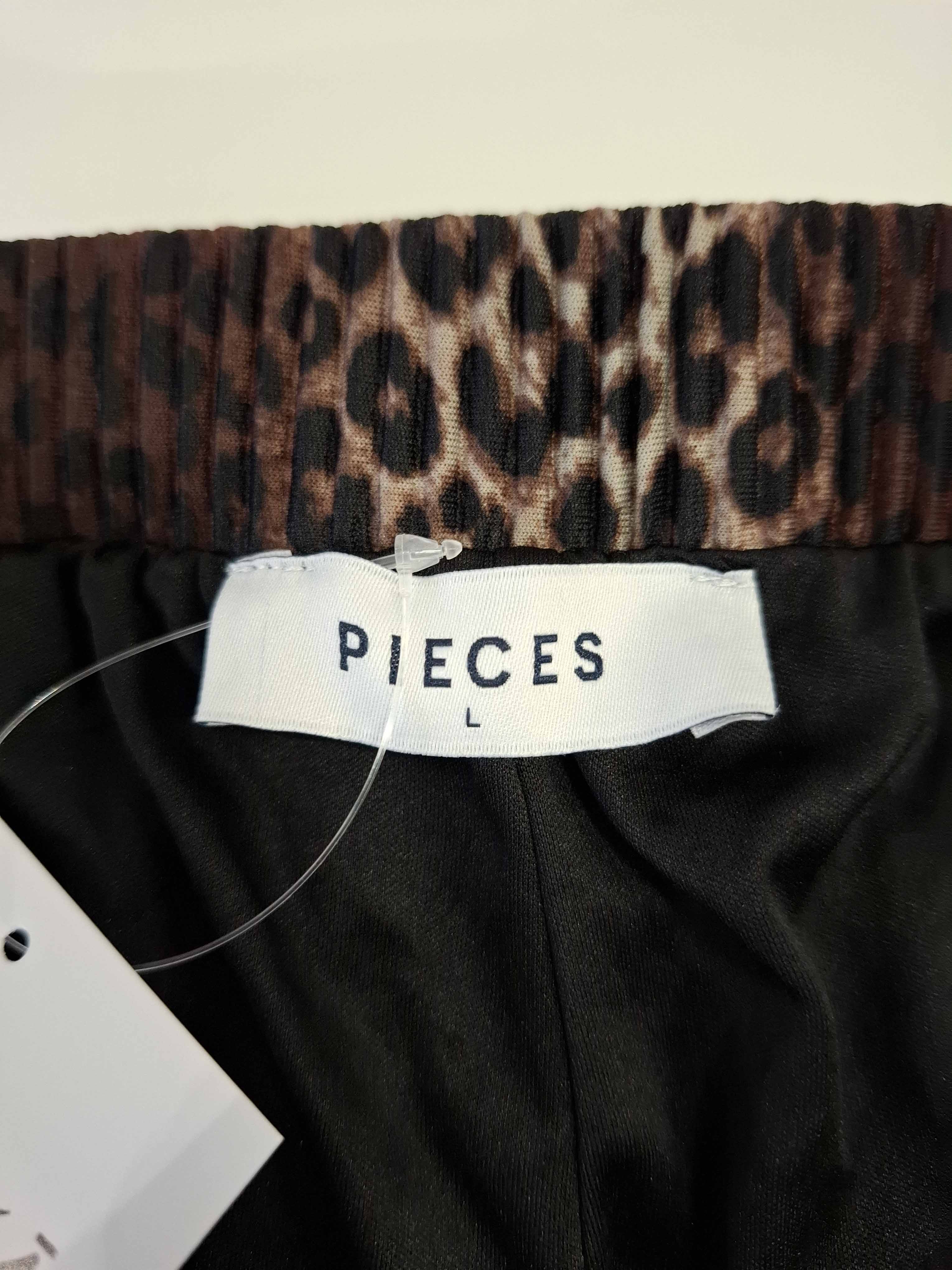 Pantaloni Pieces Femei - L