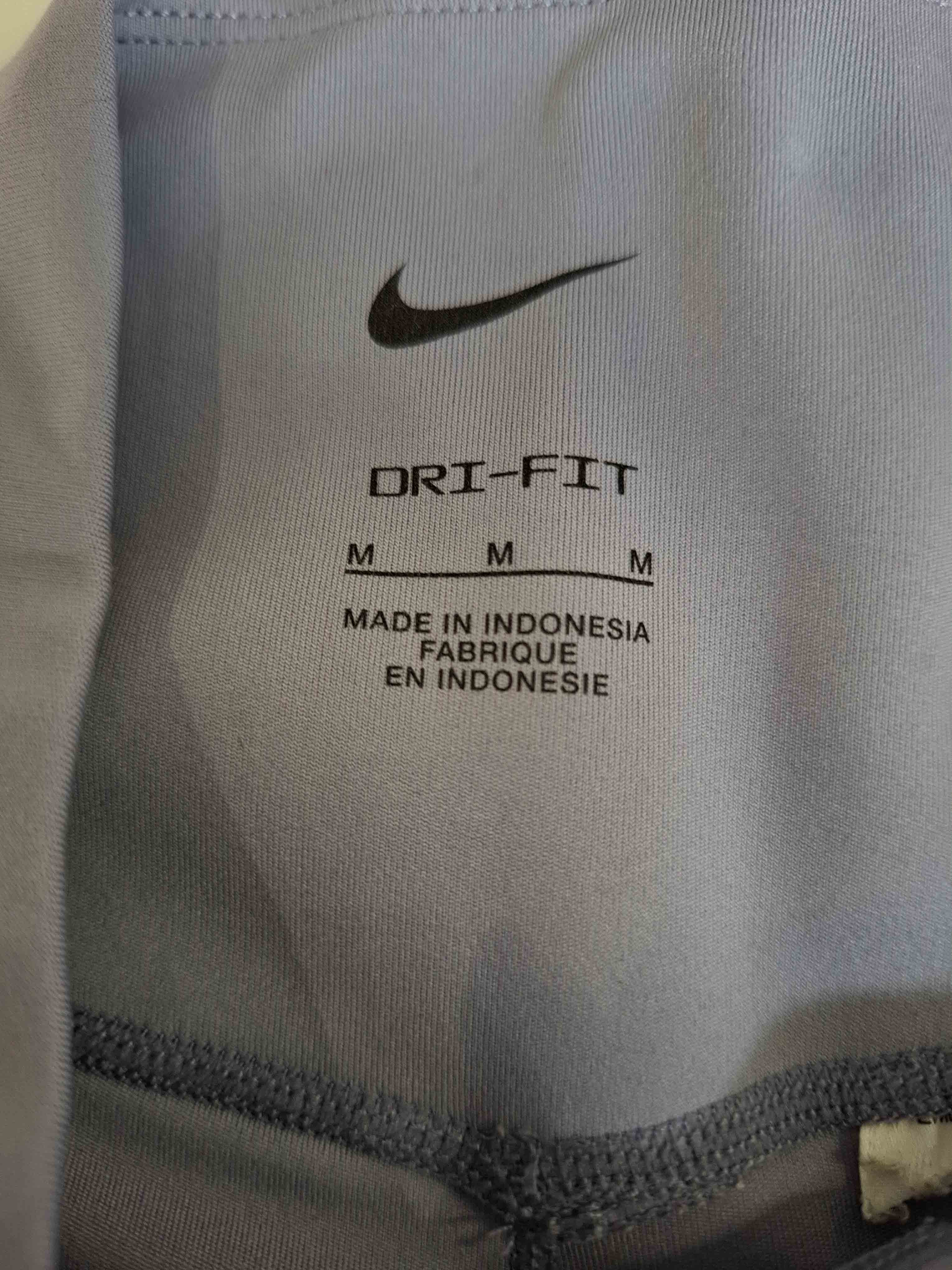Pantaloni scurti Nike Femei - M
