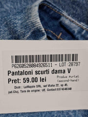 Pantaloni scurti Stradivarius Femei - L