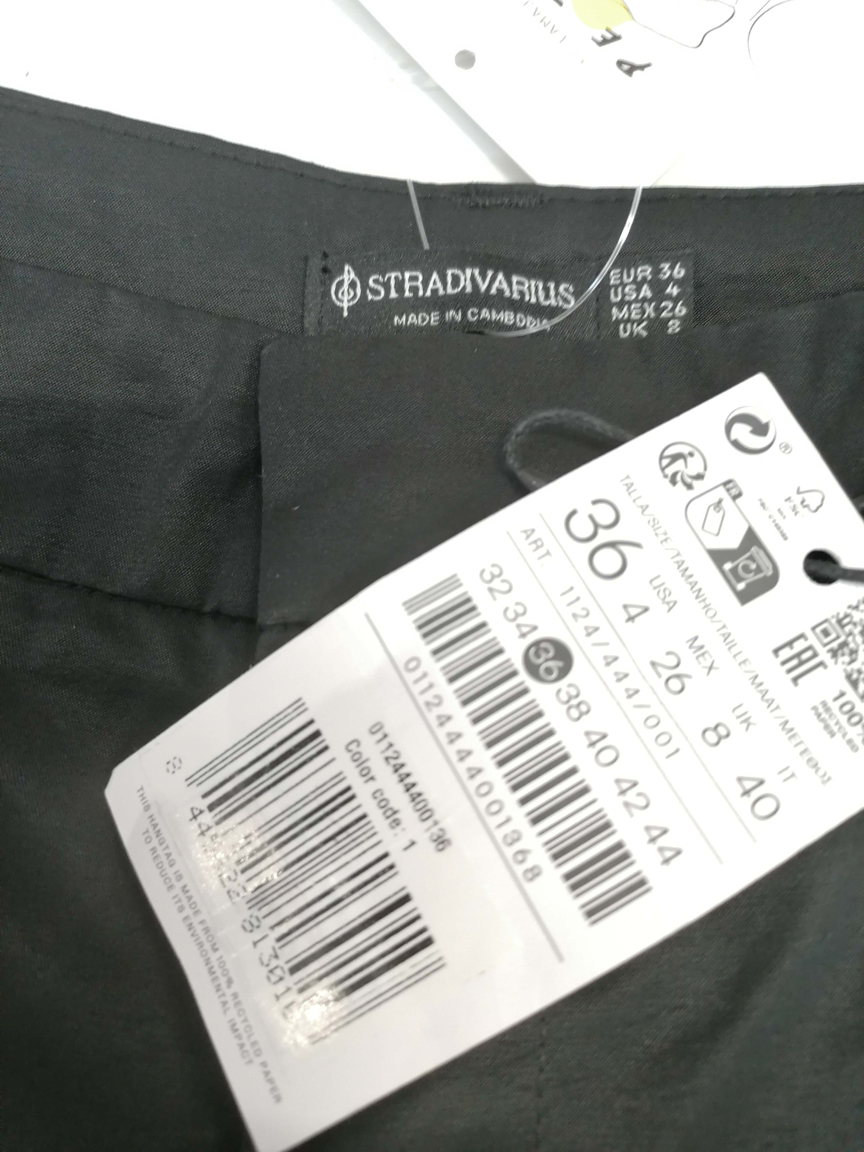 Pantaloni Stradivarius Femei - S