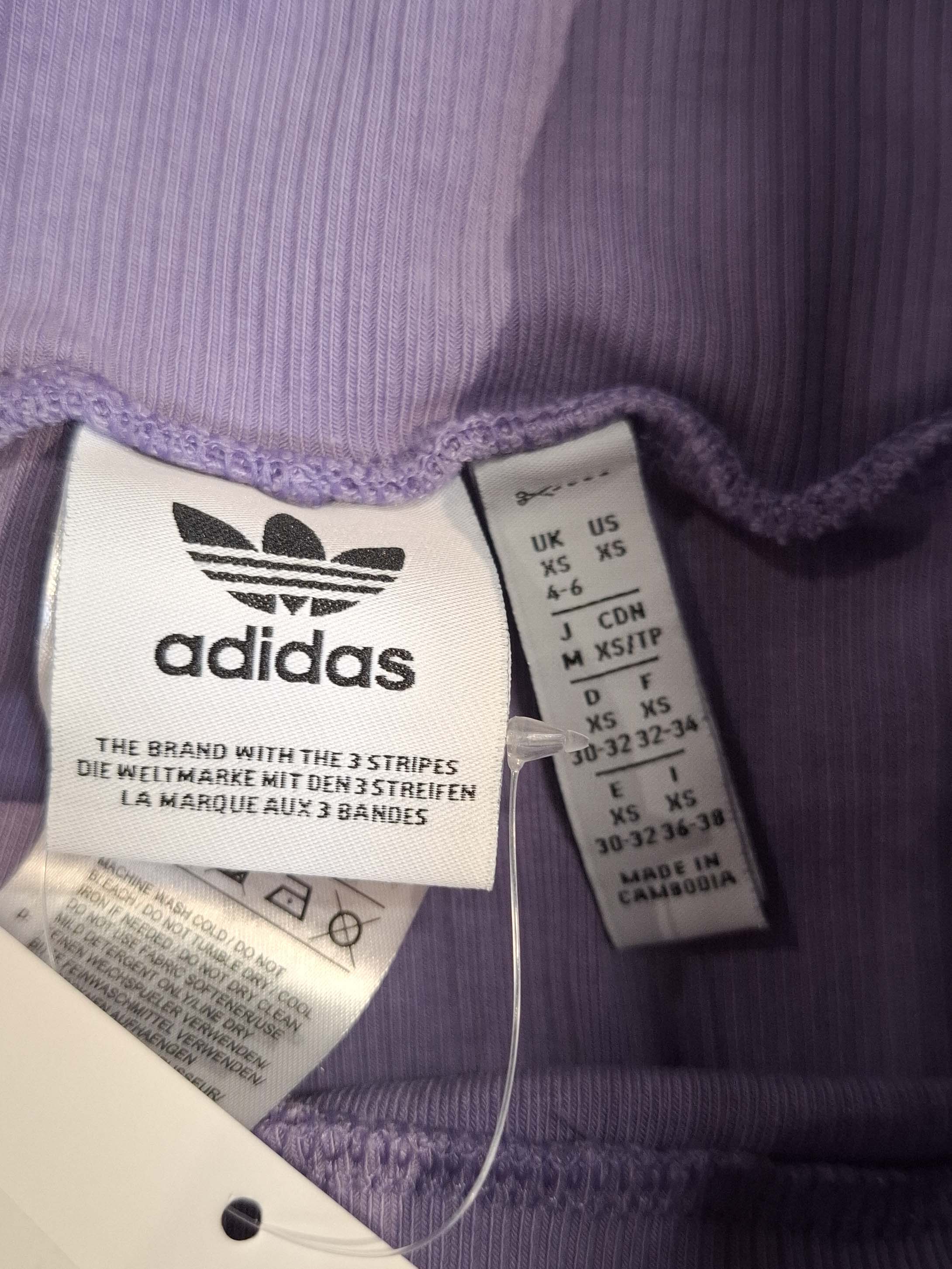 Pantaloni Scurti Adidas Femei - XS
